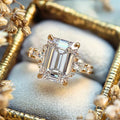 Anillo Dalma