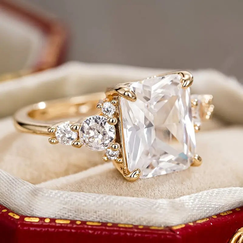 Anillo Dalma