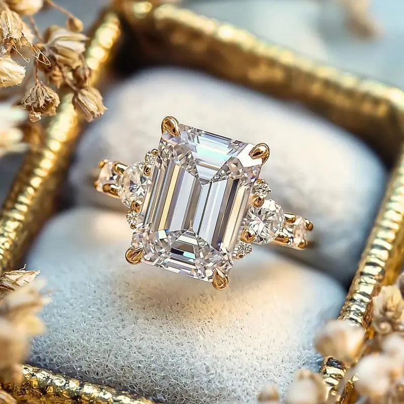 Anillo Dalma