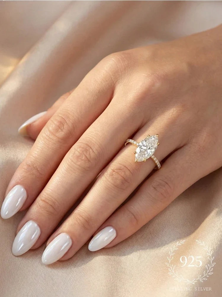 Anillo Bettina