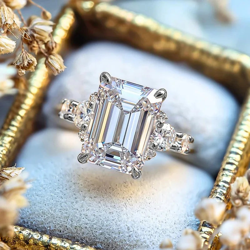 Anillo Dalma