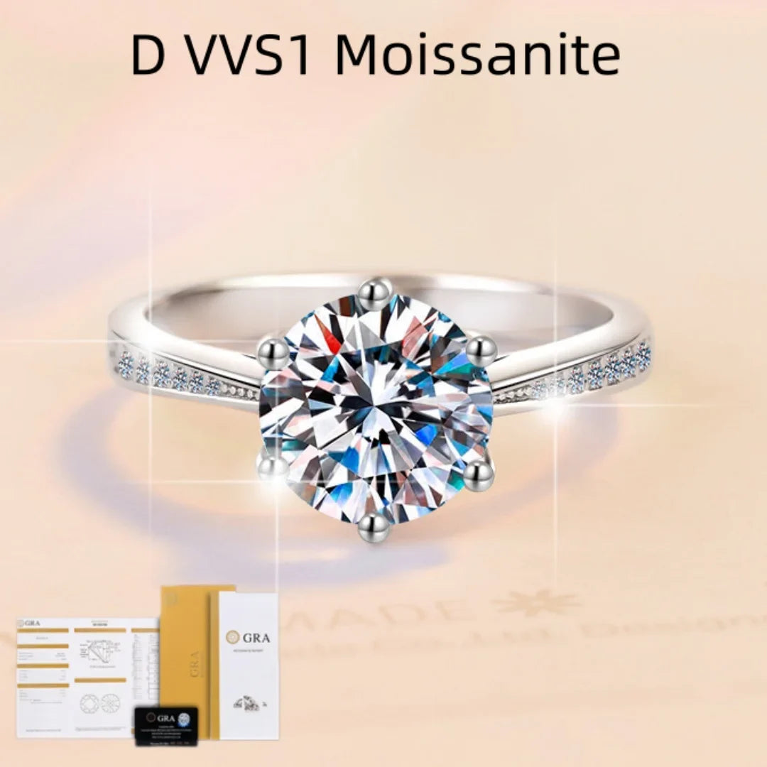 Anillo Ludmila